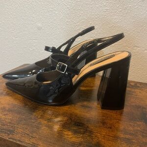 Steve Madden pointed heels SIZE 9